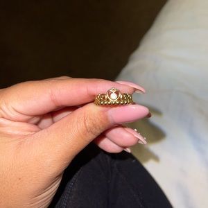 Pandora crown size 6 gold ring